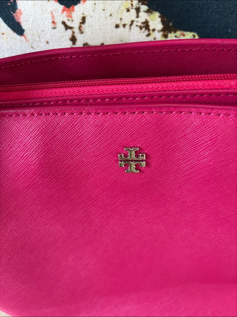 Tory Burch Bright Fuchsia Leather Tote - Picture 5 of 6